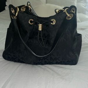 MK large shoulder bag
